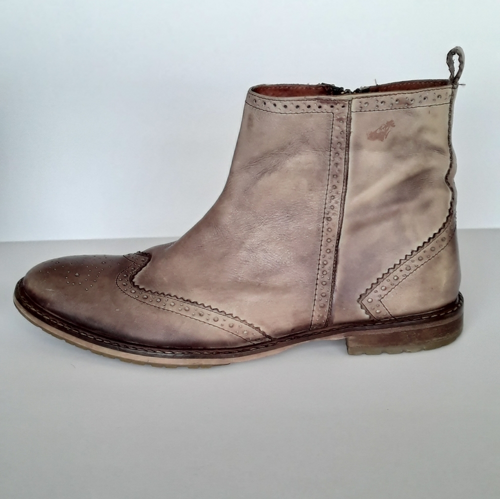 Ben Sherman distressed leather ankle boots